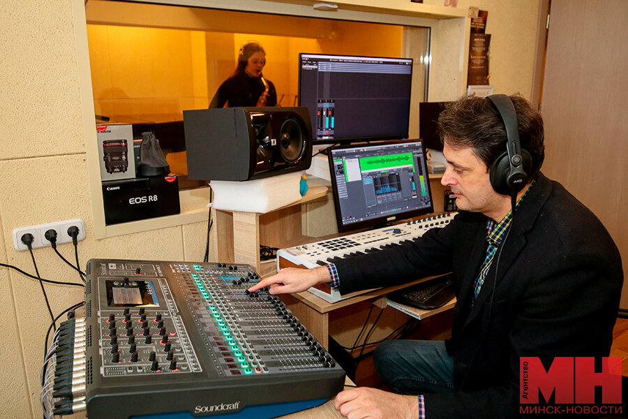 Сведения о возможности получения профессии журналиста. Профессия журналист. Профессия журналист картинки. Интервью (журналистика). Получить профессию журналиста.