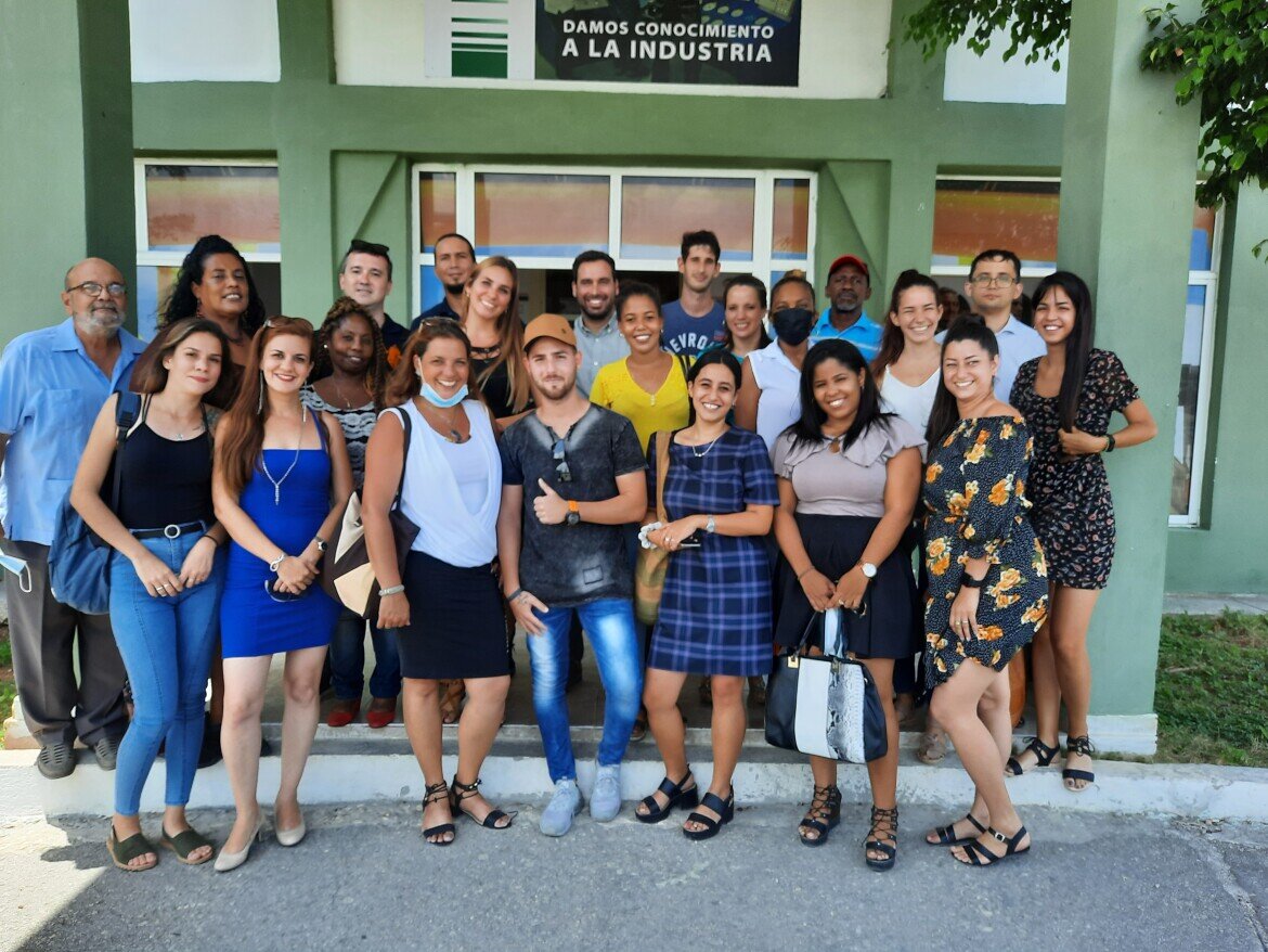 Рудник мурунтау карьер. Танечкина пещера могила спелеолога. Ао ормет рудник джусинский. Рудник 2022. Карьер мурунтау узбекистан.