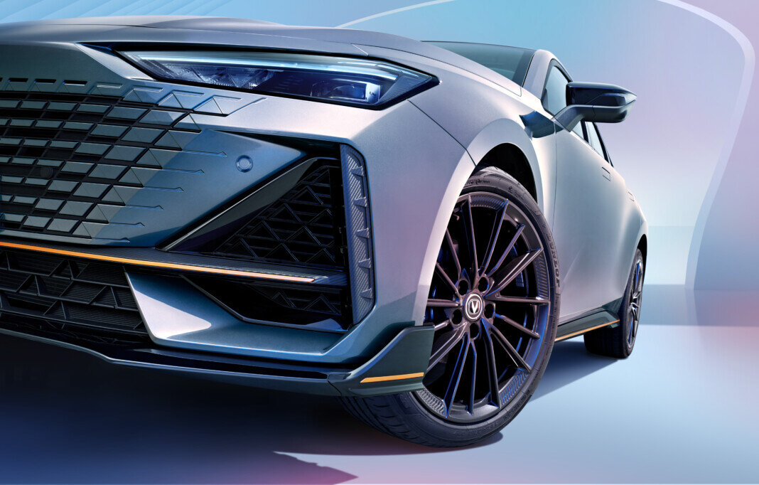 Changan uni s 2024. Changan Uni-v 2021. Новый Чанган Uni v. Changan Uni-v 2023. Чанган седан Uni v.