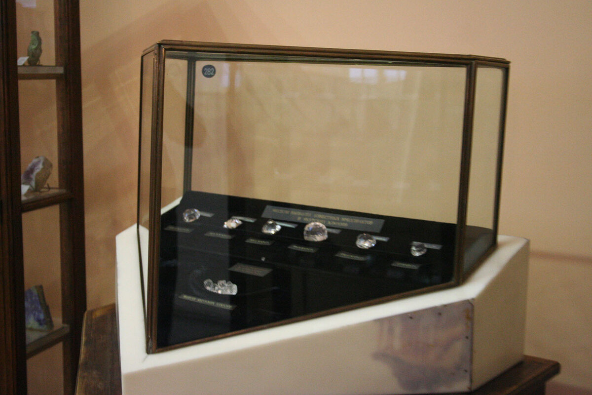 Музейная витрина