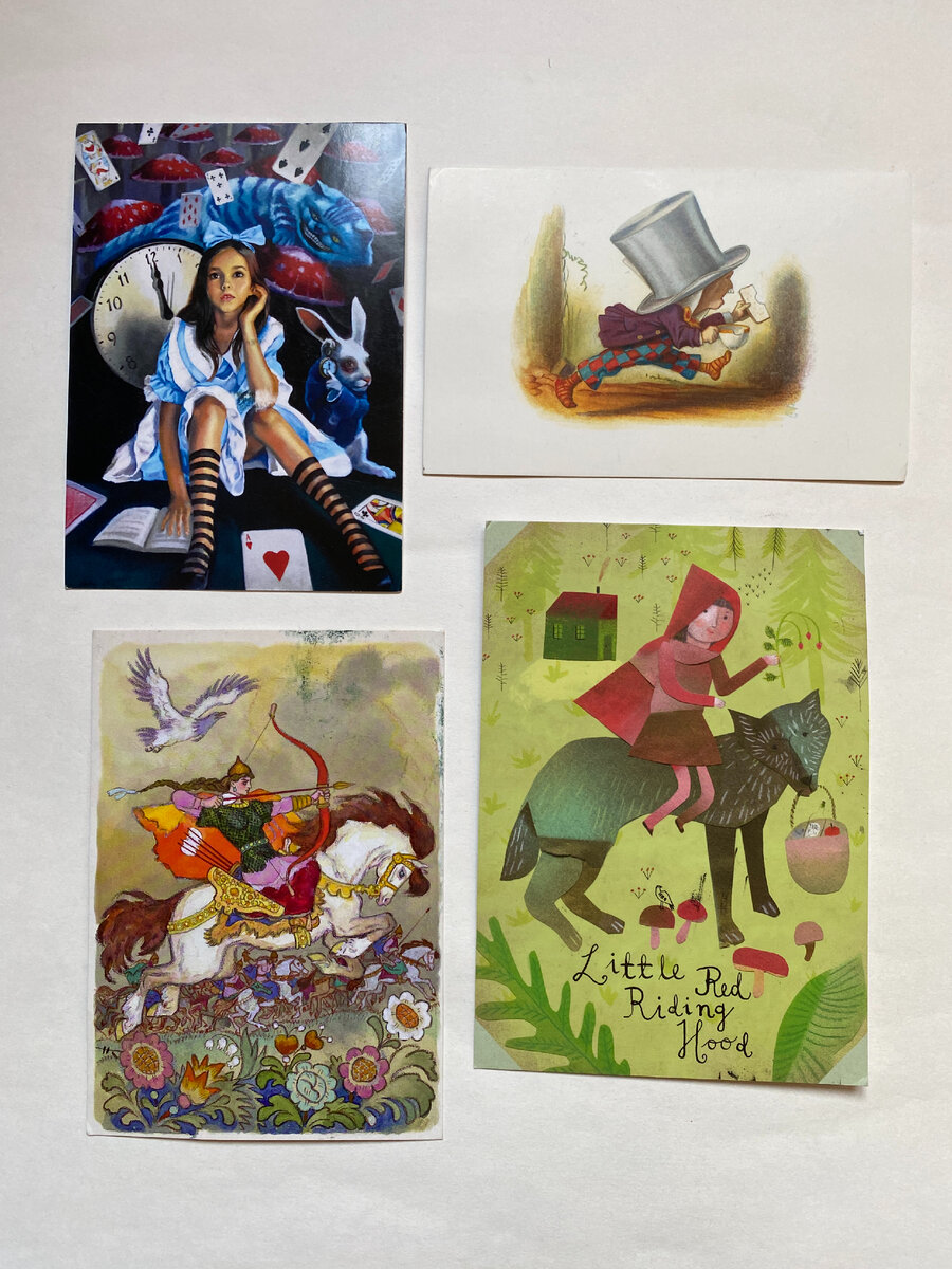 Две открытки с изображениями "Алисы в стране чудес", одна прилетела из Германии, вторая - из Южной Кореи. "Красная Шапочка" из Германии, а девушка-богатырь - из России