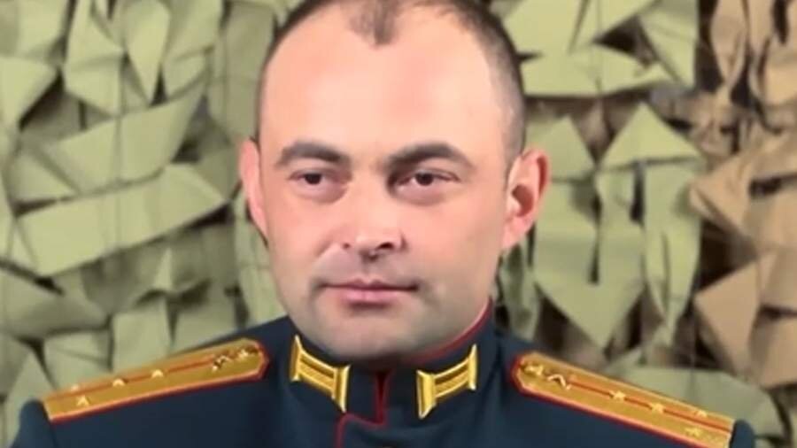 Боевой офицер 2. Офицер армии сша 1941. Офицер дизельпанк арт. Солдат ркка 1941 иллюстрация. Офицеры вермахта и сс.