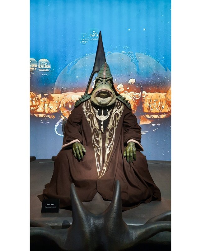 позвони мне позвони текс. ты есть. хоть я и далеко но я всегда рядом. ты далеко далеко смеются даже. красивые картинки о любви и нежности.