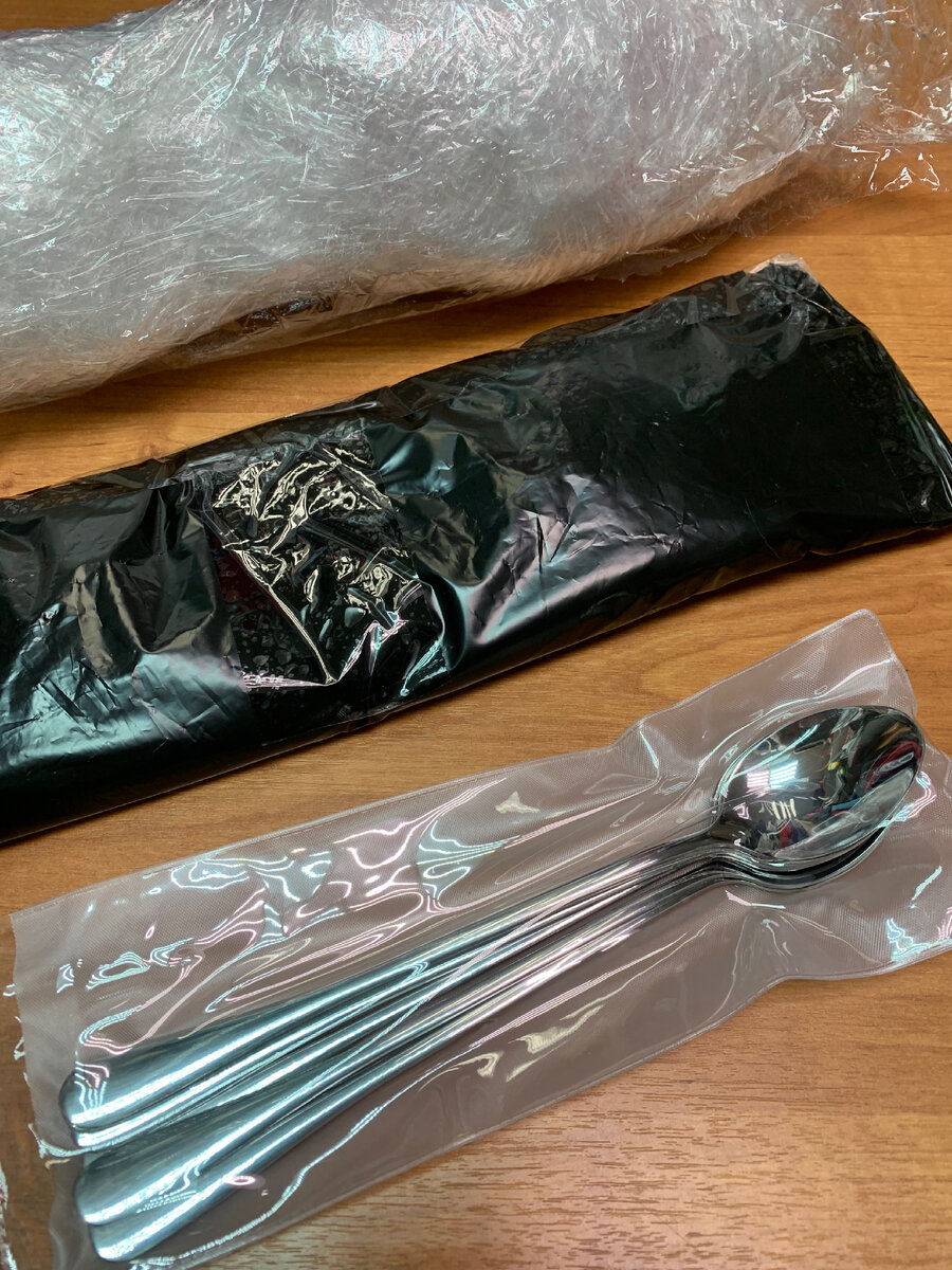 Фото автора в процессе упаковки