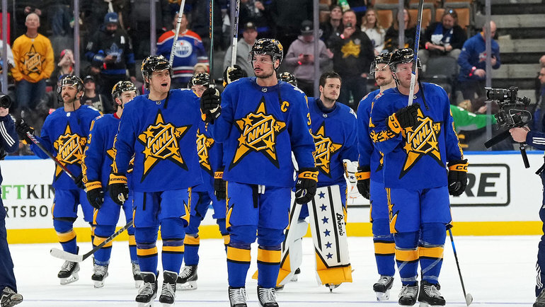    4 февраля. Команда Мэттьюса после победы. USA Today Sports