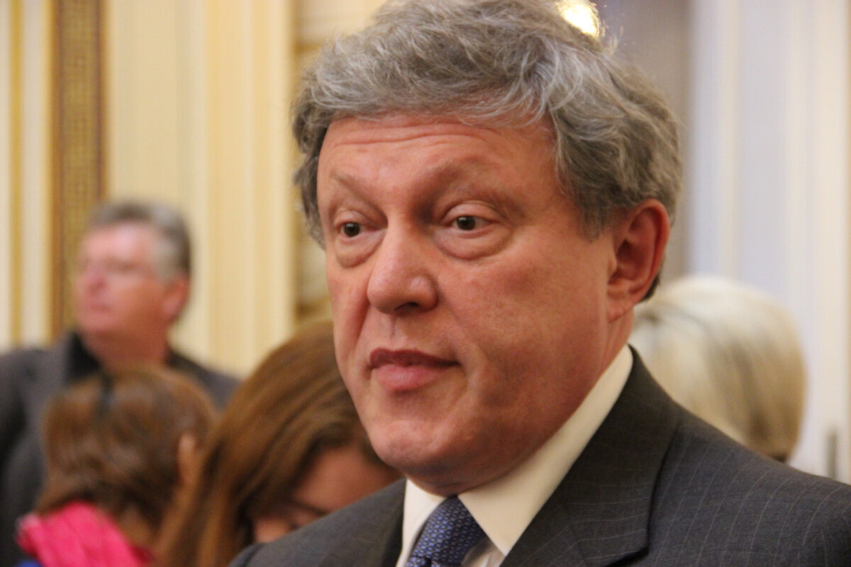 Grigoriy Yavlinskiy\. Явлинский. Партия яблоко Лидер Явлинский.