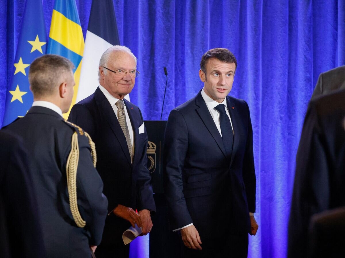    Король Швеции Карл XVI Густав и президент Франции Эмманюэль Макрон во время встречи в Стокгольме© AFP 2024 / Ludovic Marin