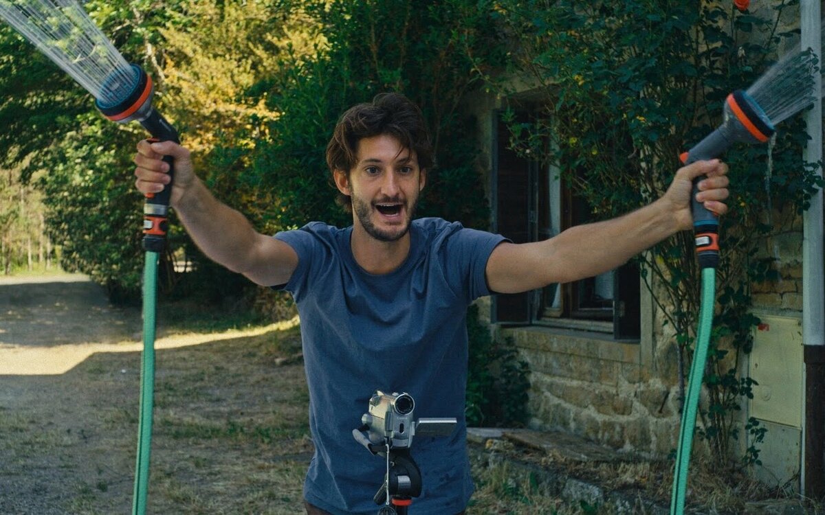 Кадр из фильма «Книга решений», реж. Мишель Гондри,2023