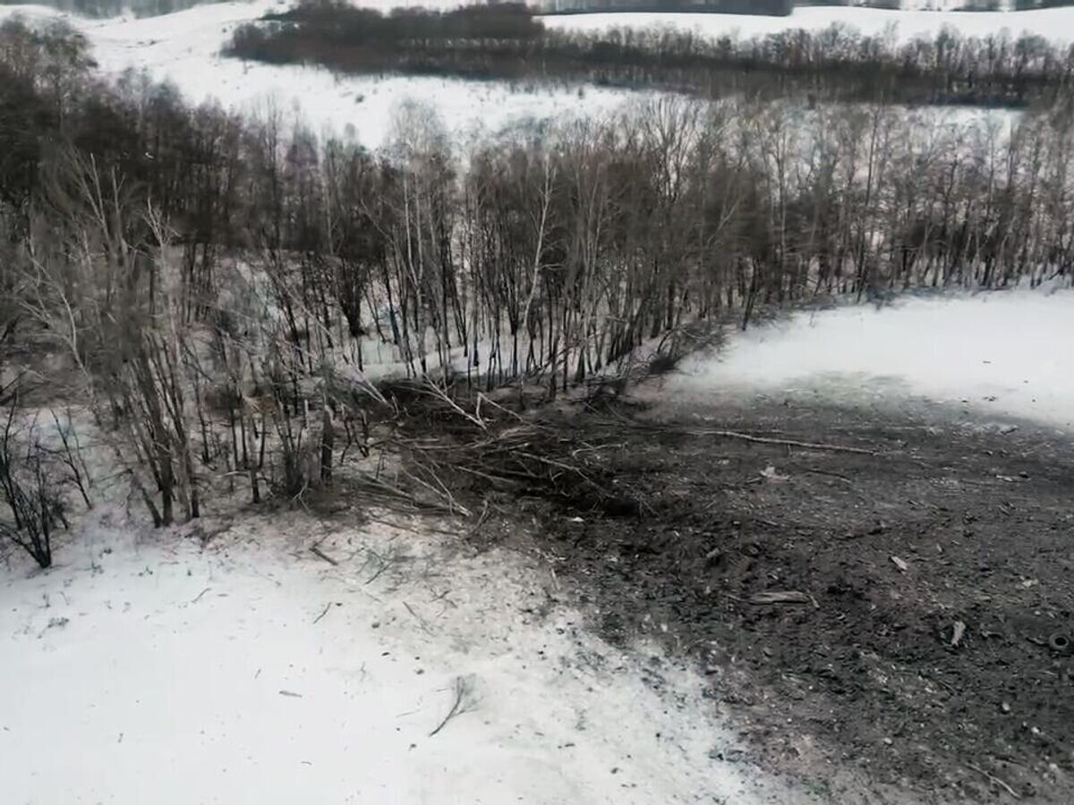    Место крушения военно-транспортного самолета Ил-76 в Белгородской области© РИА Новости / СК РФ