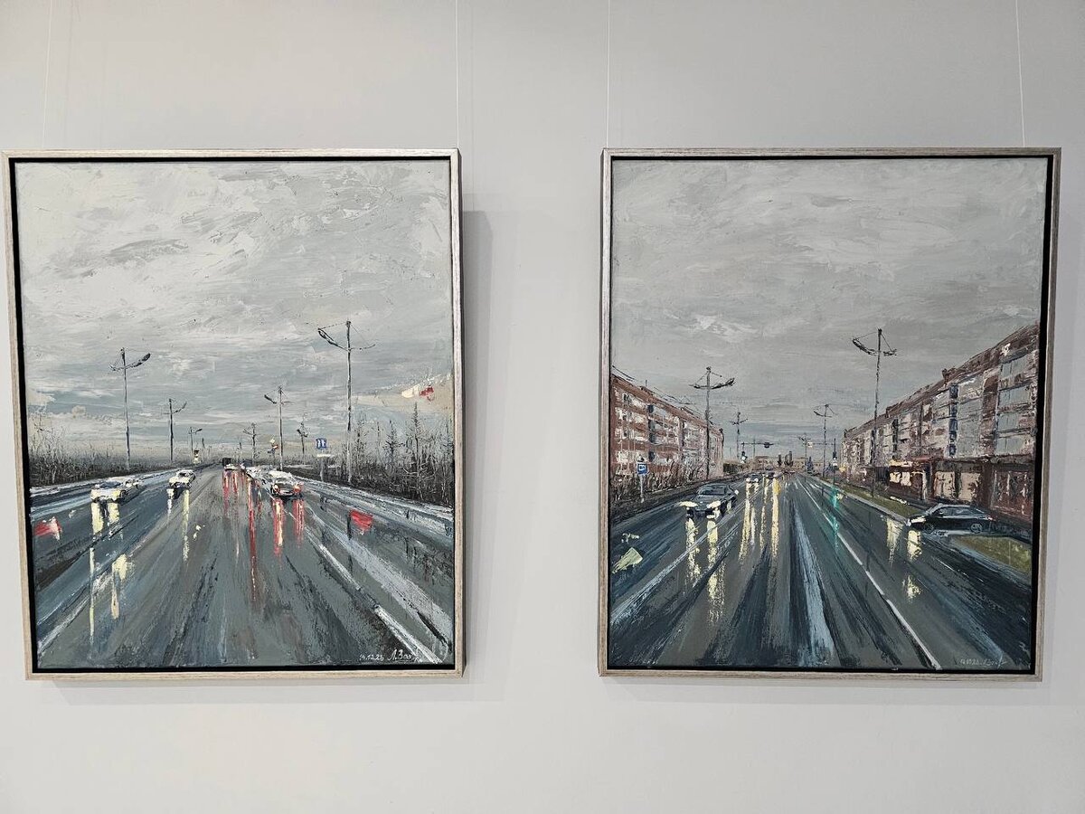 Город новый уренгой лето. Новый уренгой площадь. Новый уренгой мэрия. Новый уренгой площадь города. Новый уренгой площадь города.