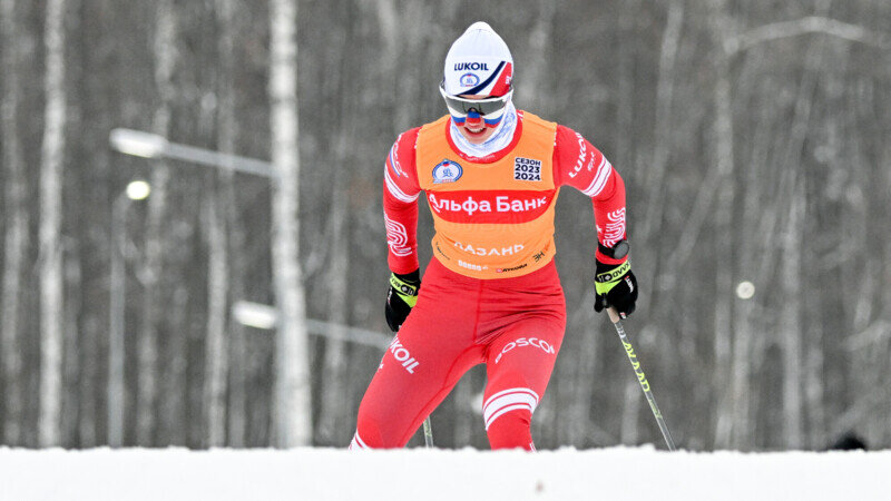 впятером на одной паре лыж. лыжи таллин пластик ссср. горные лыжи fisher, визион 160 r13. 1 пара лыж. мини сани.