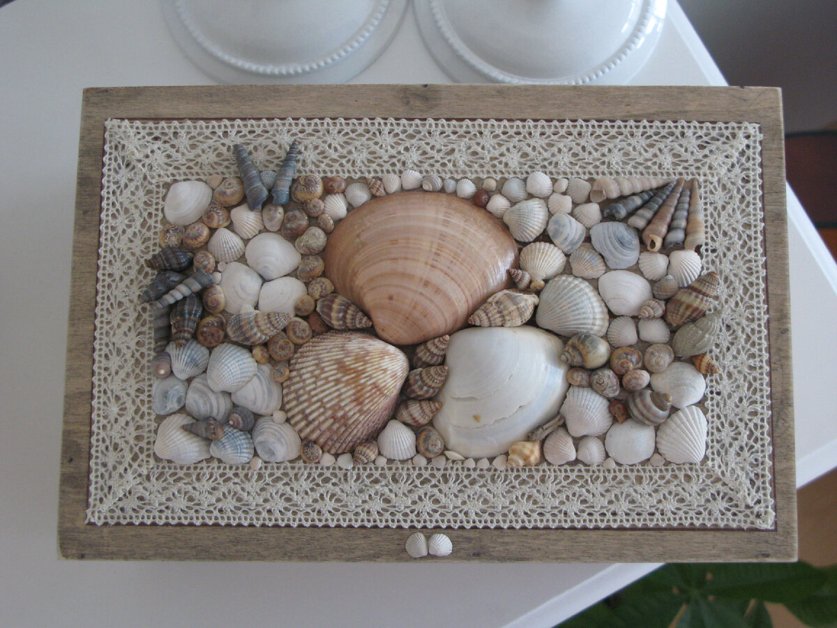 бижутерия из природных материалов. шишки декор. елочные украшения из натуральных материалов. осенний декор. венок из скорлупы грецких орехов.