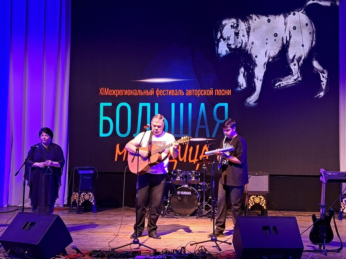 Группа винтаж 2022. Группа винтаж состав. Вариация винтаж песня. Природа любви фильм 2023. Нина добрев и йен сомерхолдер гиф.