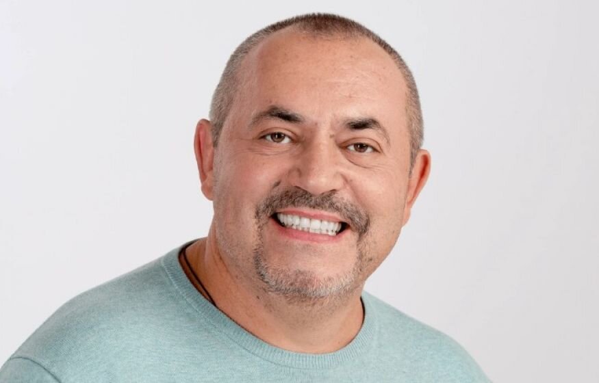    Антивоенный кандидат в президенты оказался замешан в русофобском скандале