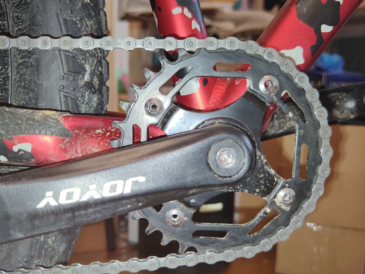 передняя звезда с пробегом около 100км