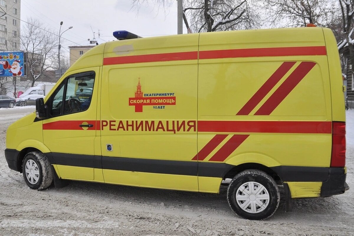 Девушка выбросилась из окна в мурино. Дема девушка выпала. Дема девушка выпала. Девушка выпала из окна 8 марта в белгороде. Дема девушка выпала.