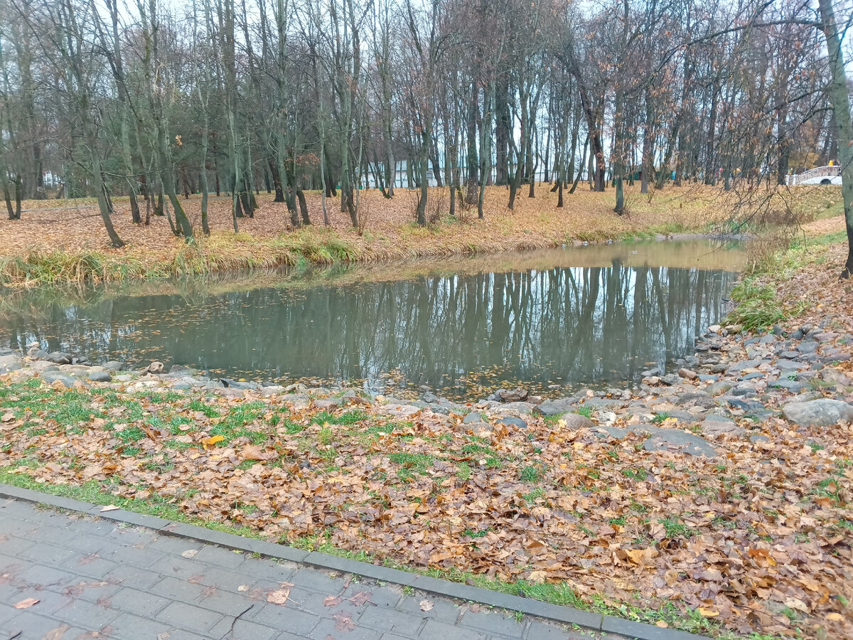 Phantom manor – призрачное поместье. замок ужаса. старинный особняк дэлиэмет. призрачные тайны старого особняка. мрачный особняк.