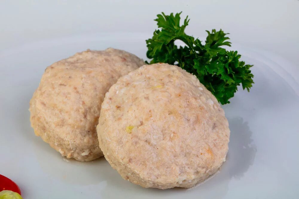 Паровые рыбные котлеты в мультиварке. Рыбные котлетки на пару. Паровые куриные котлеты. Куриные биточки на пару. Котлеты на пару.