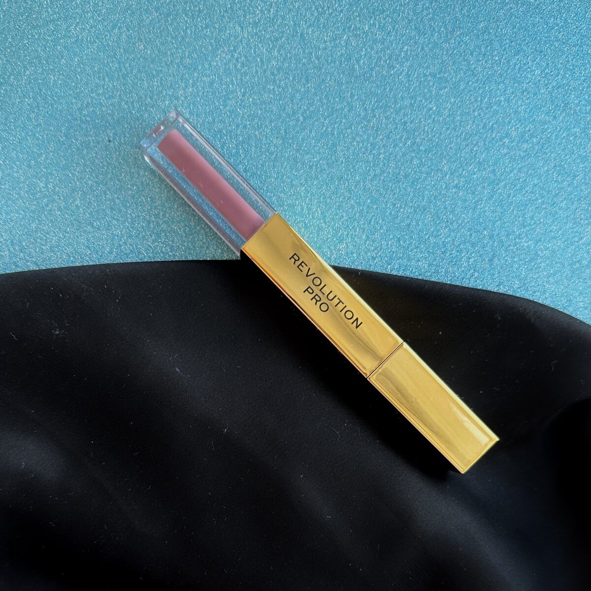 Жидкая матовая помада и бальзам Revolution PRO 2 в 1 Supreme Stay 24h Lip Duo отзывы