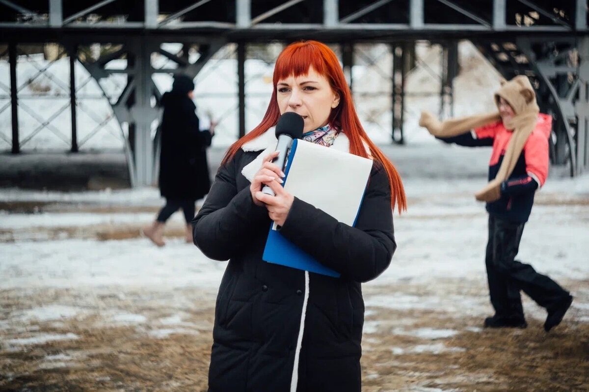 Программа чтоб знать. Приложение чтобы узнать как записан в телефоне. Приложение как записан в телефоне у других. Есть какая нибудь программа для взрослых. Программа чтоб знать.