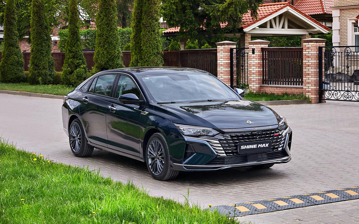 Dongfeng Aeolus Shine Max импортер амбициозно позиционирует, как полноценную замену Toyota Camry 