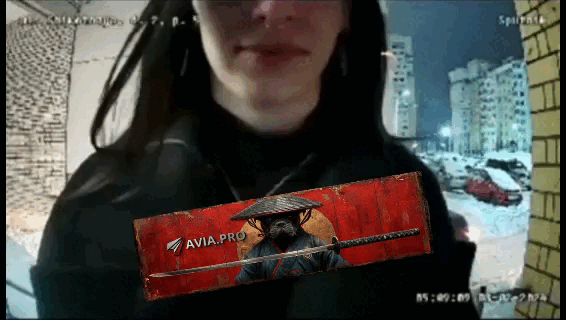 Телки с оружием. Фотосессия в стиле гангстеров. Девушка бандита как называется. Девушка бандита как называется. Девушка бандитка.