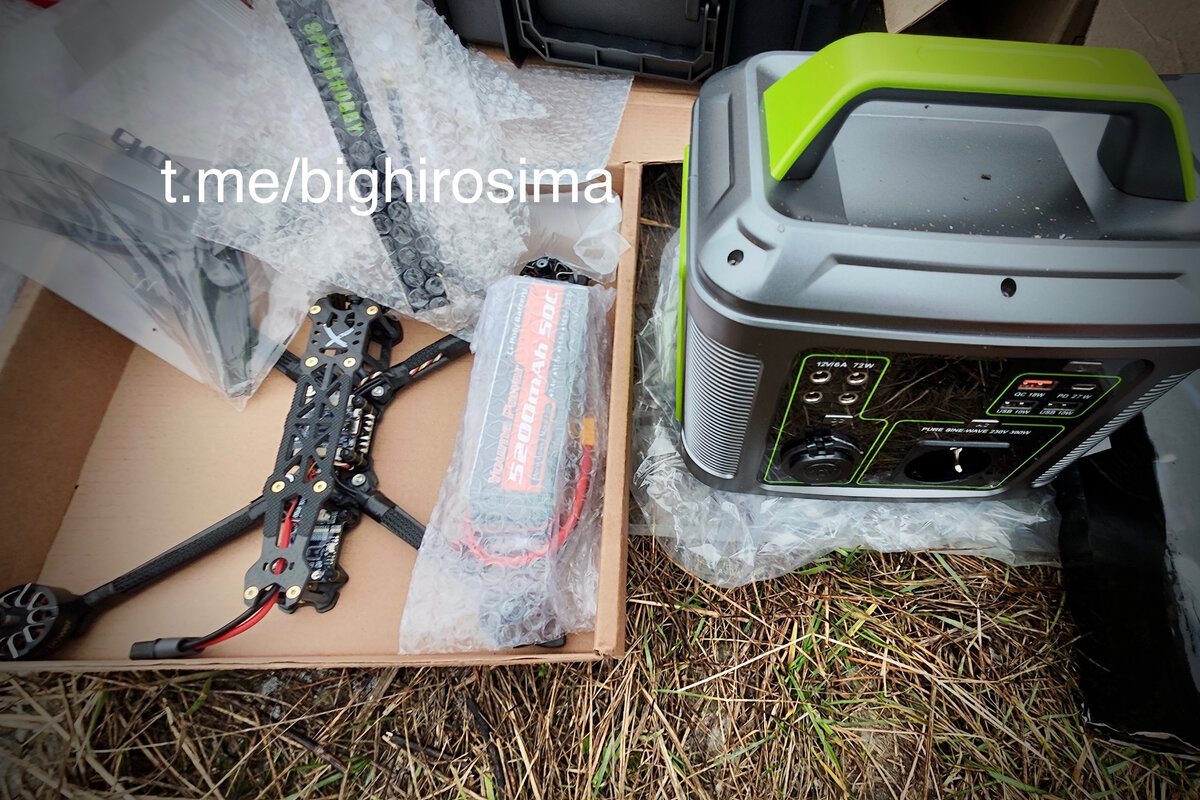 номер пять живой. номер пять живой. номер пять живой. номер пять живой. топор пятого из академии амбрелла.