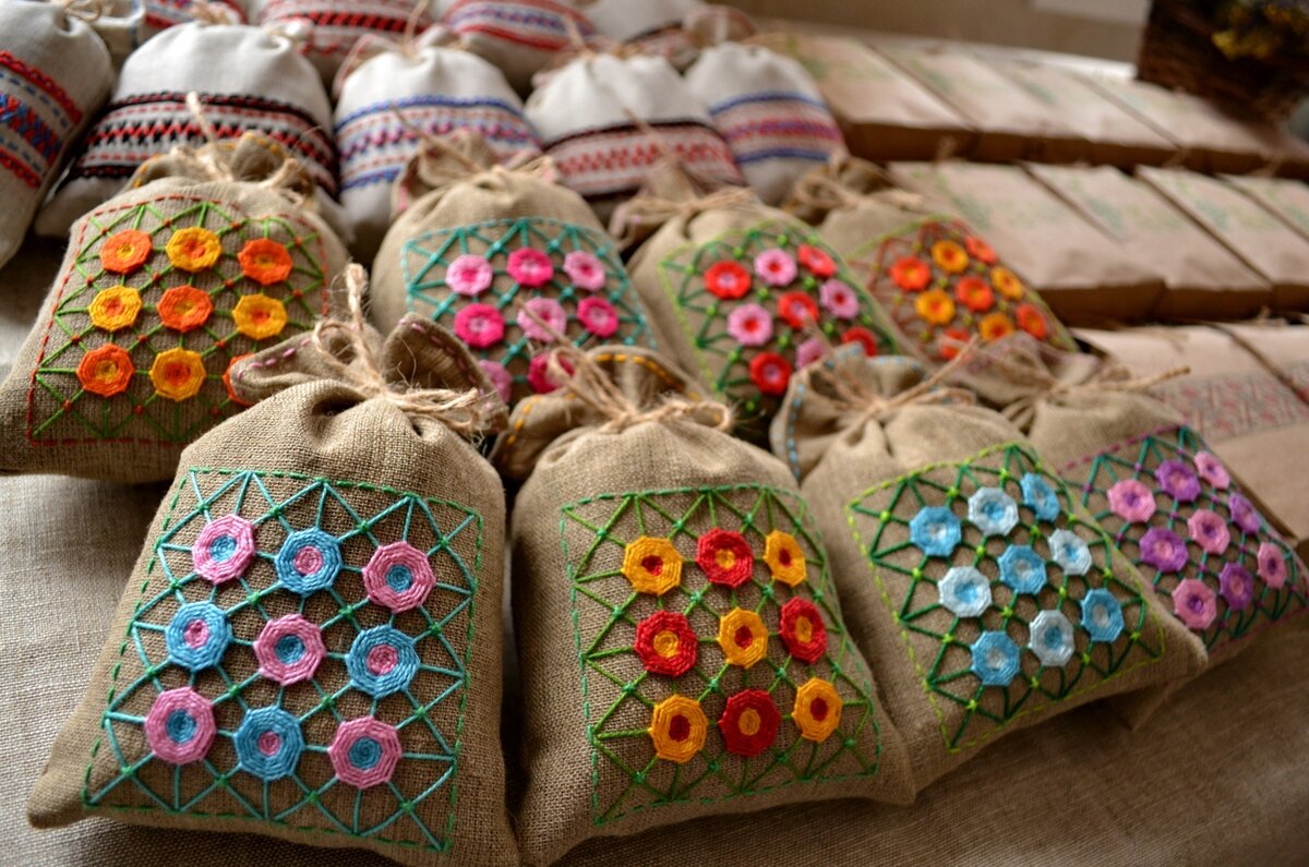 Мешочки с чабрецом и декоративной вышивкой