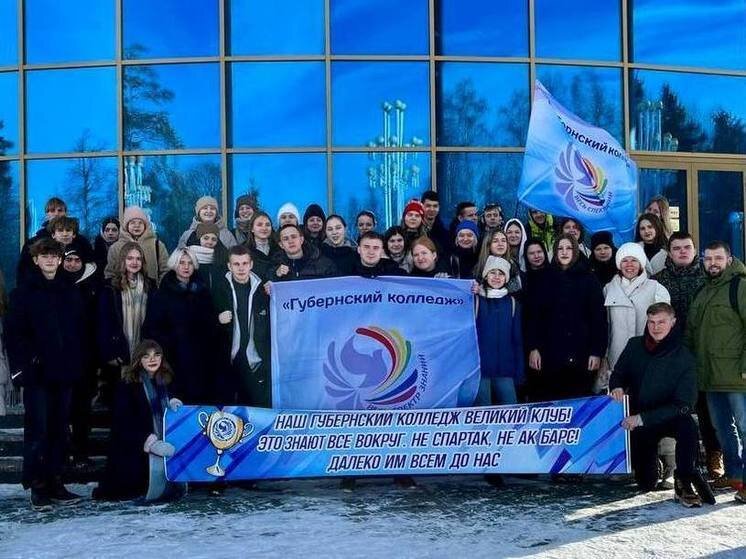 каток люберцы наташинский парк. ледовый каток серпухов б класс. ледовая арена стрельна санкт-петербургское шоссе. серпухов ледовая. серпухов тц ледовая арена.