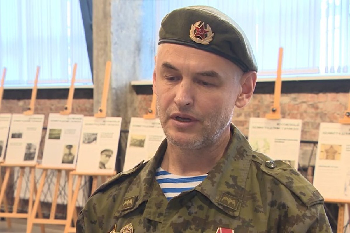    Александр Добрый презентовал книгу «Третий тост» в Петербурге