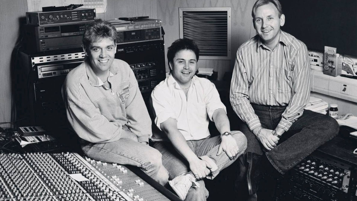 Слева направо: Майк Сток, Мэтт Эйткен и Пит Уотерман