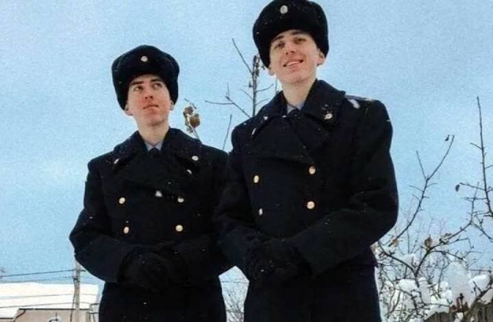 Близнецы Юрий и Владимир 