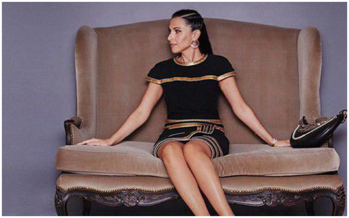 Армянка-американка.