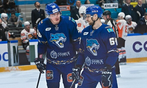 хоккеисты витязь подольск. витязь (хоккейный клуб, подольск). команда витязь. команда хоккея витязь подольск. игроки хоккейного клуба витязь.