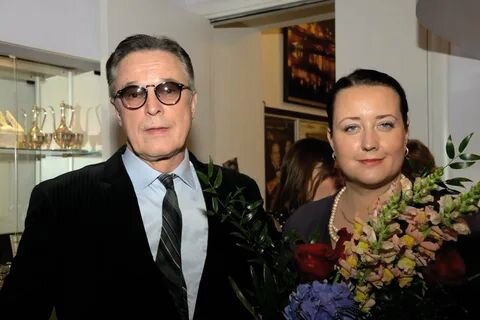 В нынешнем браке актёр чувствует себя счастливым