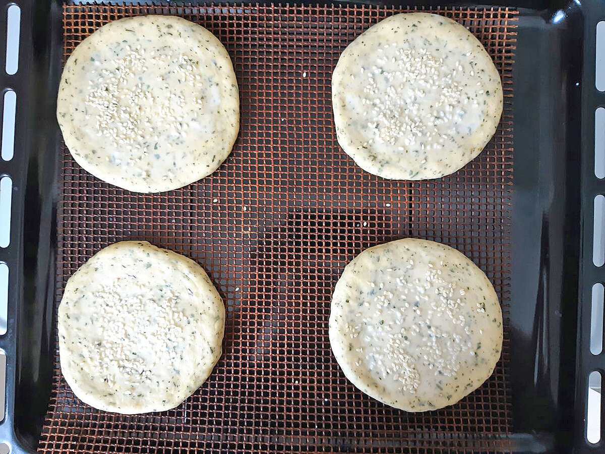 Уже помазанные и посыпанные