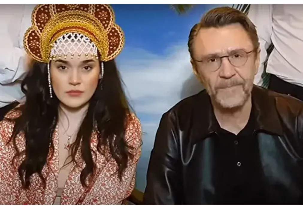 шнур финита ля комедия финита. финита ля комедия на итальянском. финита ля комедия фото. шнур финита ля комедия финита. шнур финита ля комедия финита.