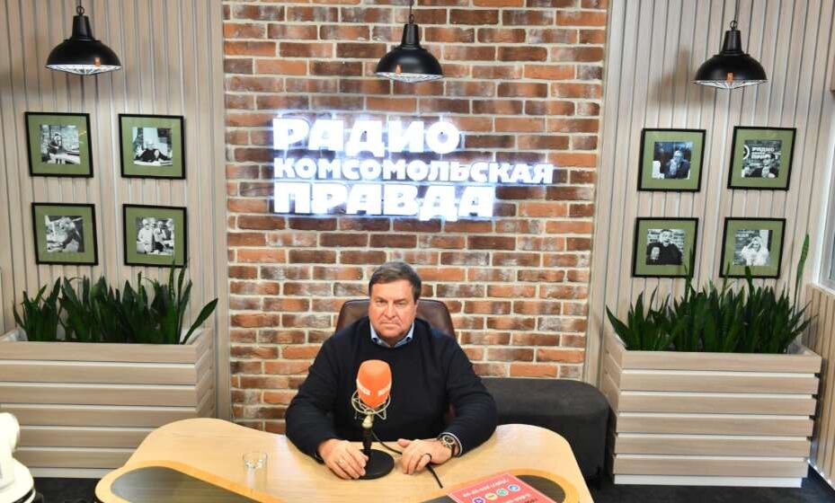    Четырехкратный олимпийский чемпион Владимир Сальников побывал на радио «КП». Фото: Иван Макеев, «КП»