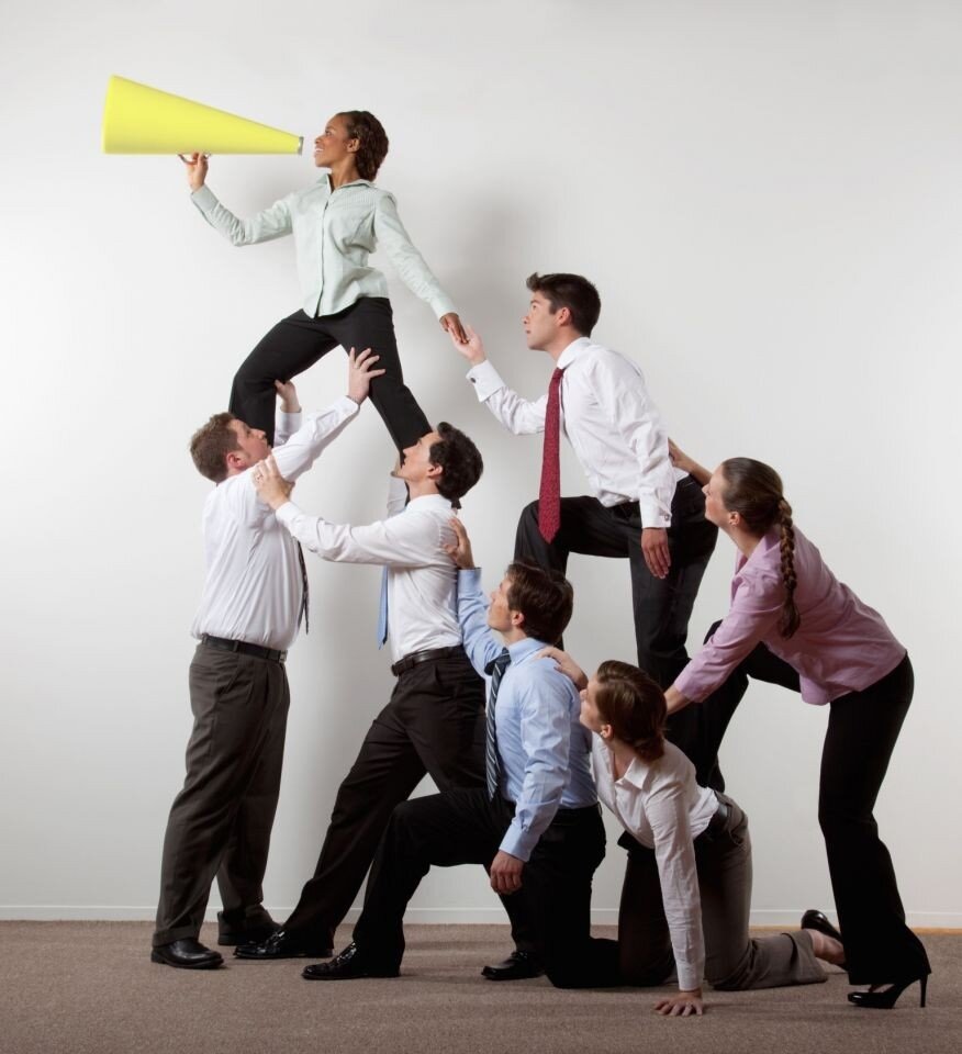 психологическте особенности молодёжи. подросток со сверстниками. психика молодежи. психика молодежи. трудности подростков.