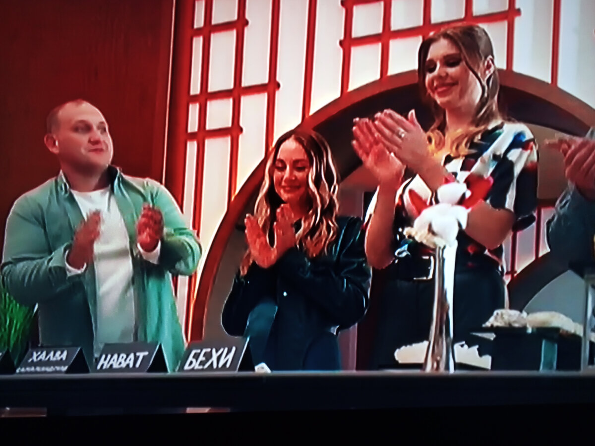 хард рок кафе официанты. шоу барабанщиков москва. барабанное шоу. шоу наши. шоу наши.