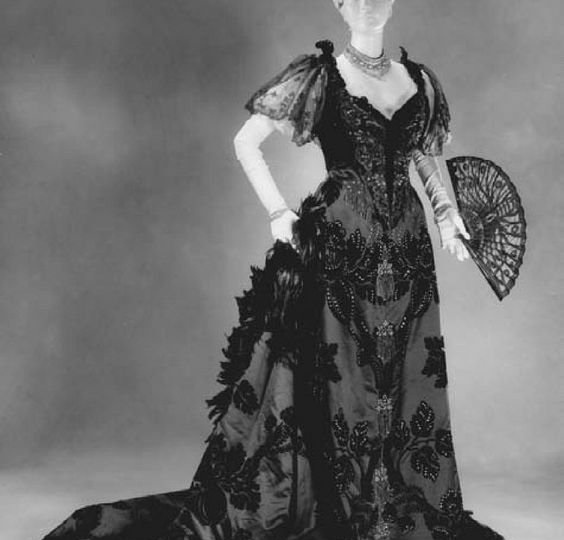 «Черный бал», или месть российской императрицы Австрийскому двору