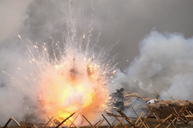 Русский солдат с медведем. Незаметный подвиг. Бойцы невидимого фронта великая отечественная. Вывод на тему в жизни всегда есть место подвигу. Лесозаготовки в годы войны 1941-1945.