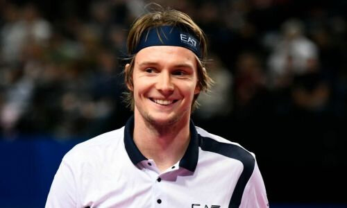 сколько зарабатывает соболенко. теннисное платье nike арина соболенко. соболенко марина сергеевна. арина соболенко рост. арина соболенко теннисистка.