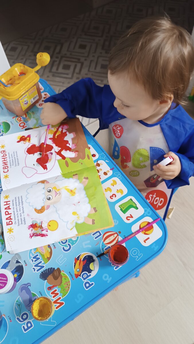 Ты заходи если что картинки. Заходи пореже. Я в церковь редко захожу все дорожает. Ты заходи если че. Заходи пореже.