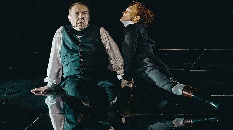    ПРЕДОСТАВЛЕНО ПРЕСС-СЛУЖБОЙ ТЕАТРА НАЦИЙ Александр Семчев и Елена Морозова в спектакле «Бовари»