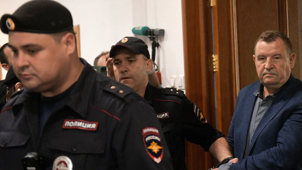 томас халпин шеф повар. бывший шеф. фото поваров на кухне во время работы. повар. царское село киров ресторан.