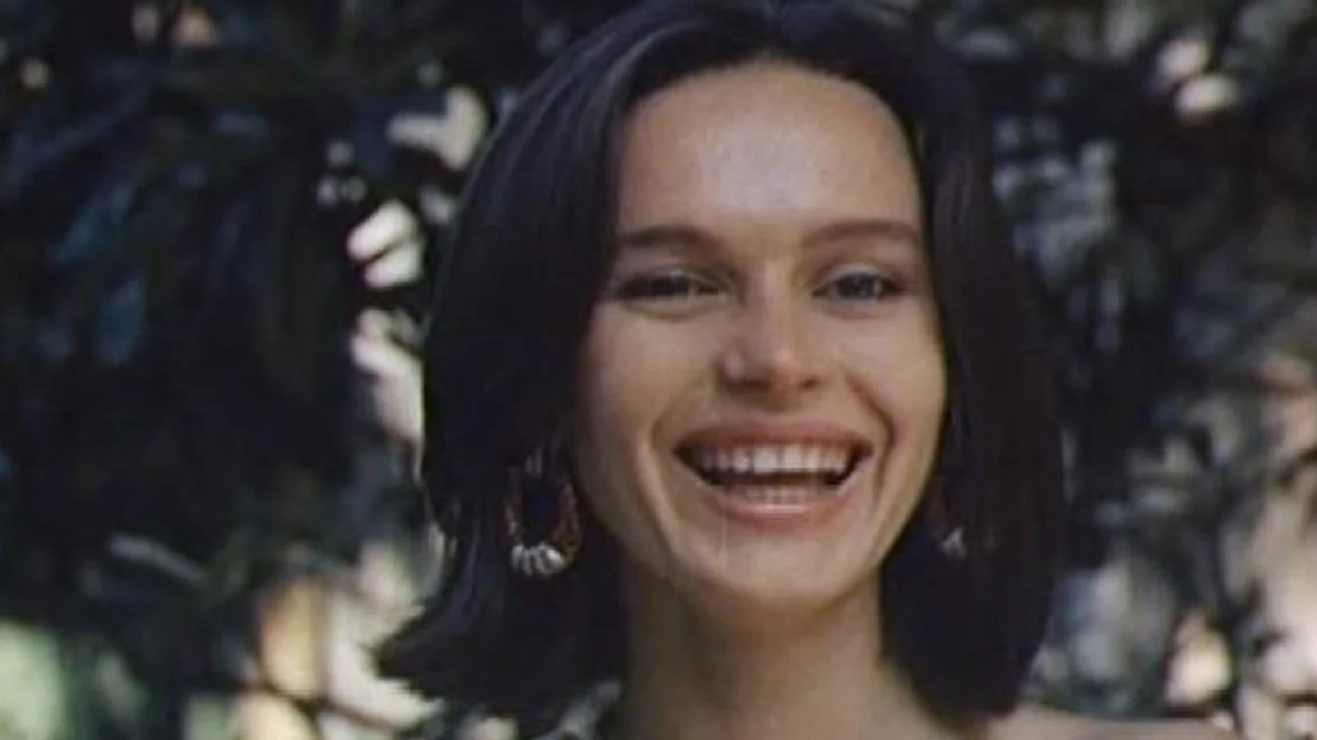 "Когда опаздывают в ЗАГС" с Ириной Безруковой. Многие уже тогда отметили, насколько она по-необычному красива. 1991 год