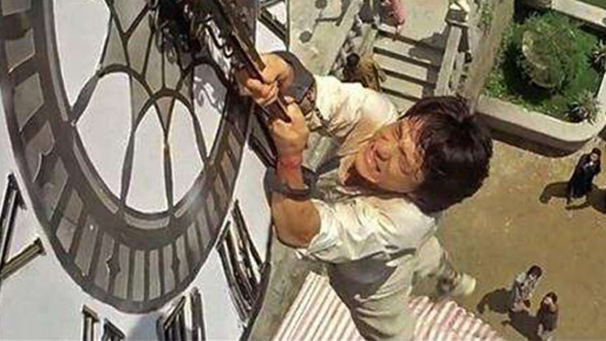 Сцена с естественным падением в фильме "Проект А" 1983год. 