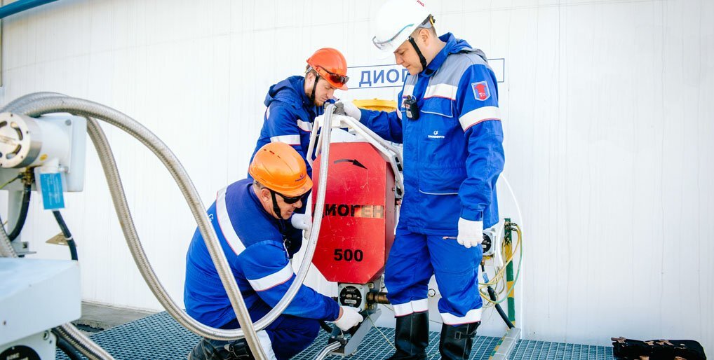 охрана здоровья медицинского персонала. медицинские осмотры. охрана здоровья работников предприятий. бжд в медицинских организациях. несчастные случаи на производстве.