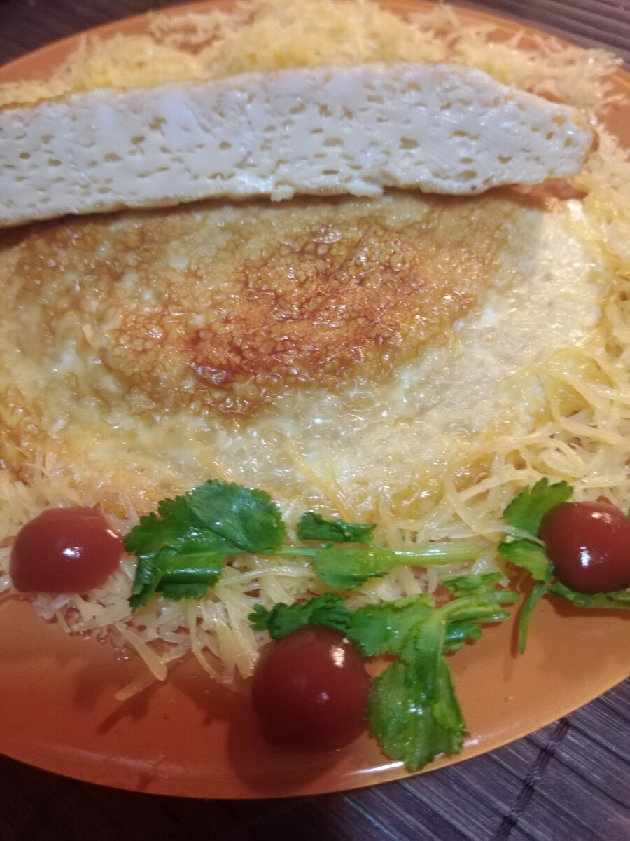 Вкусный, нежный, сочный и сытный омлет. Фото автора Гармоника.